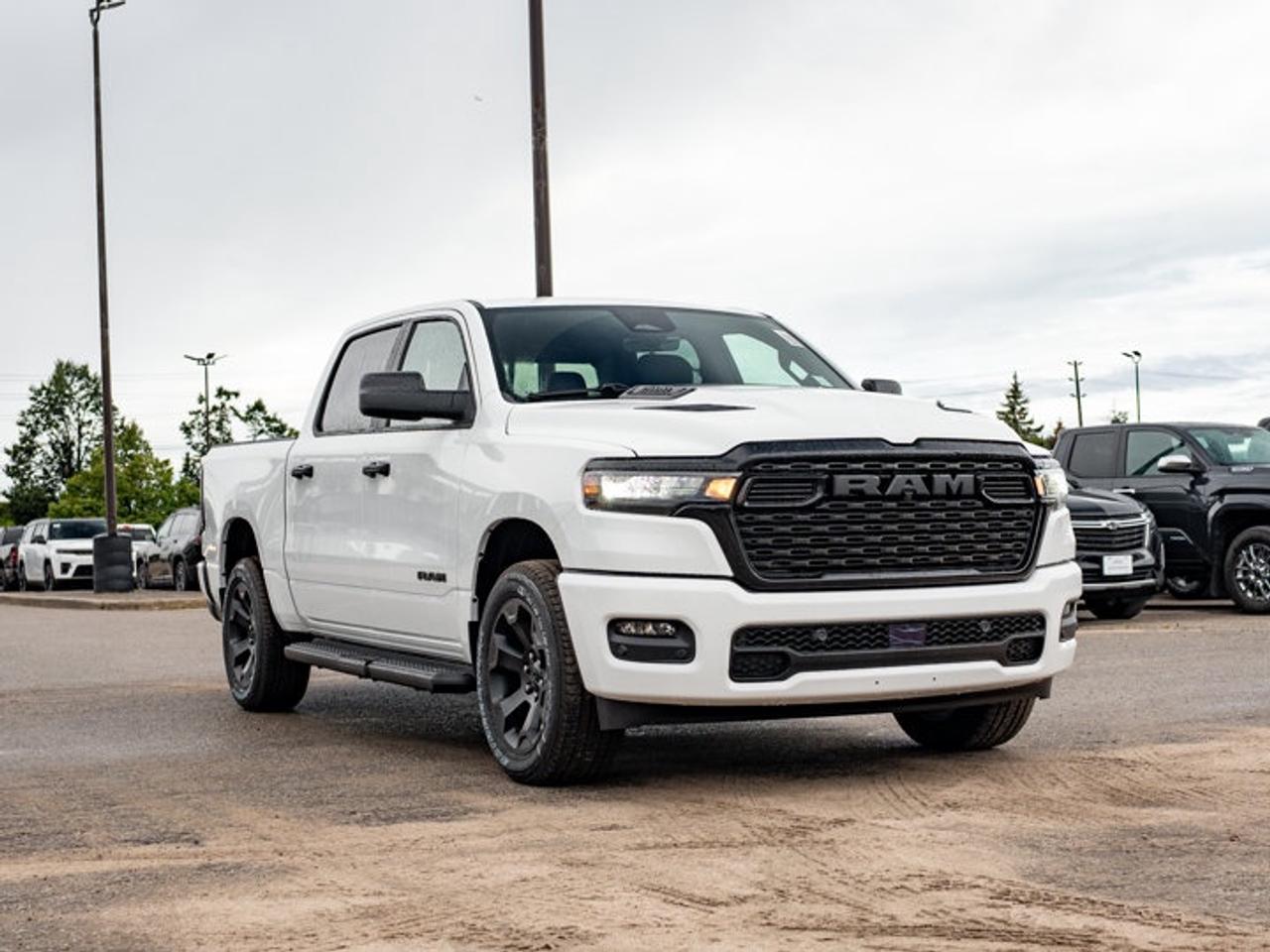 2026 RAM 1500 Express Photo