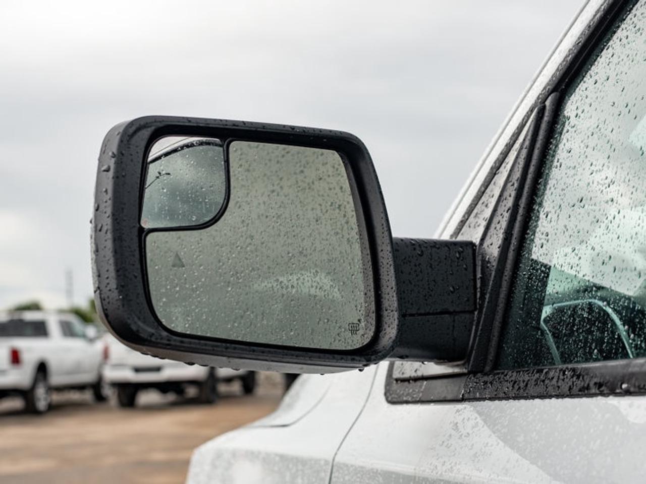 2026 RAM 1500 Express Photo