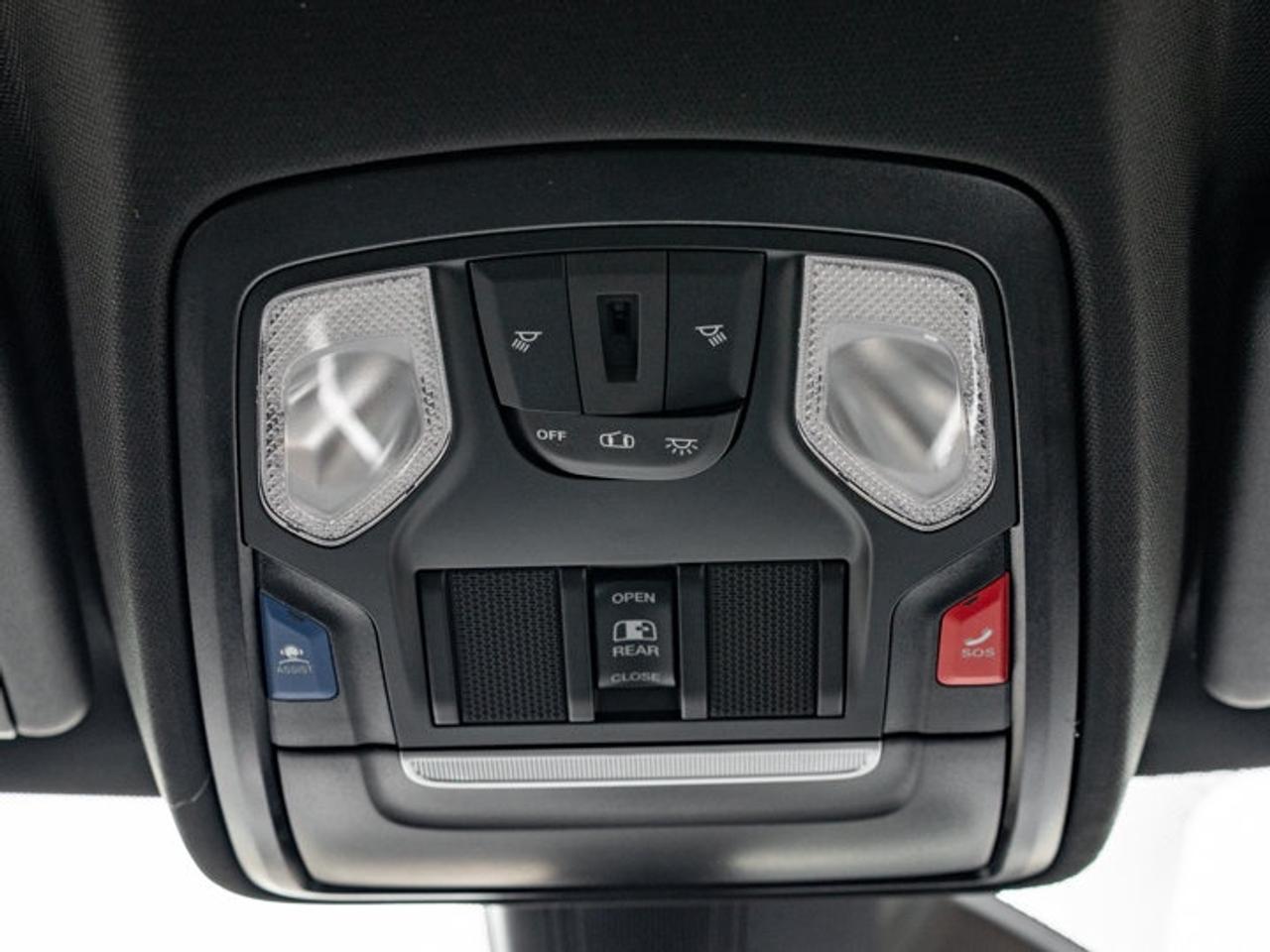 2026 RAM 1500 Express Photo