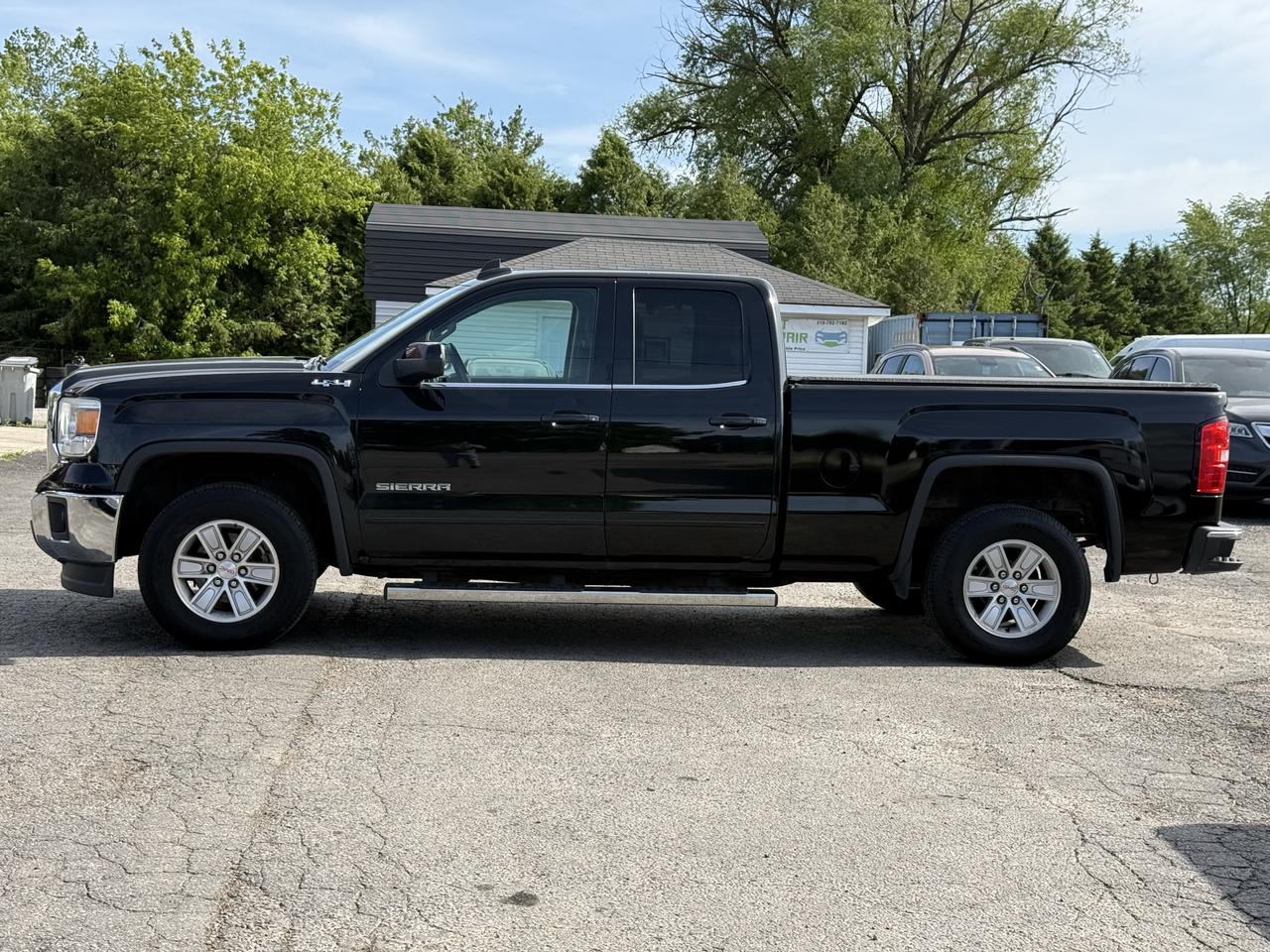 2015 GMC Sierra 1500 SLE Photo