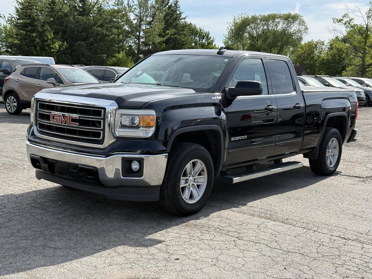 2015 GMC Sierra 1500 SLE Photo