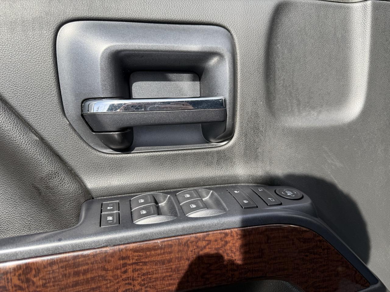 2015 GMC Sierra 1500 SLE Photo