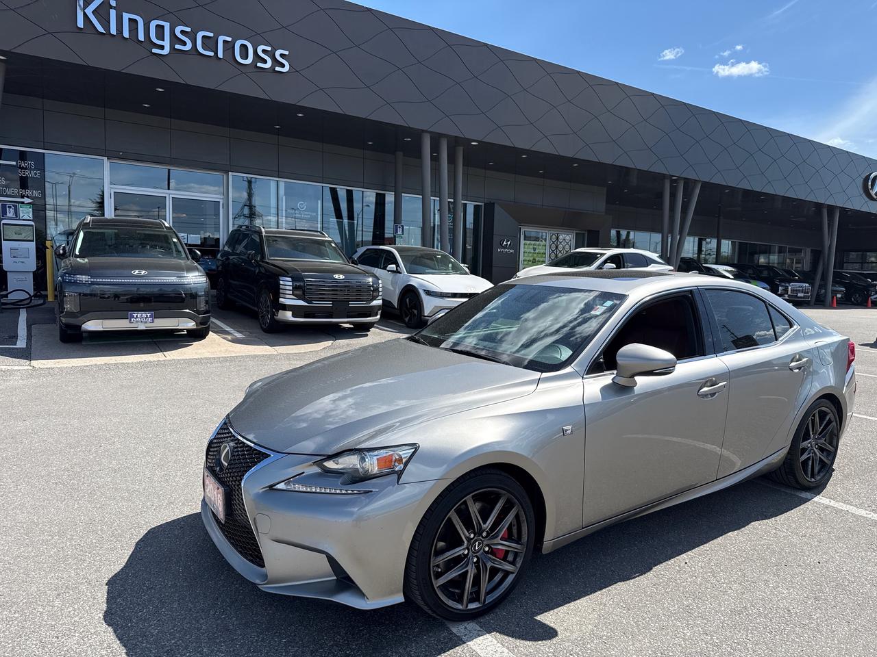 2016 Lexus IS 300  Photo0