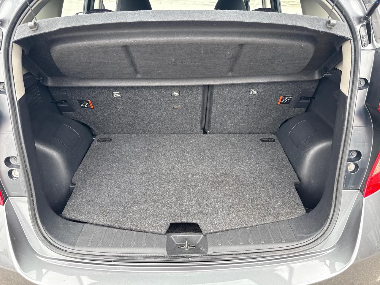 2018 Nissan Versa Note 1.6 S Photo
