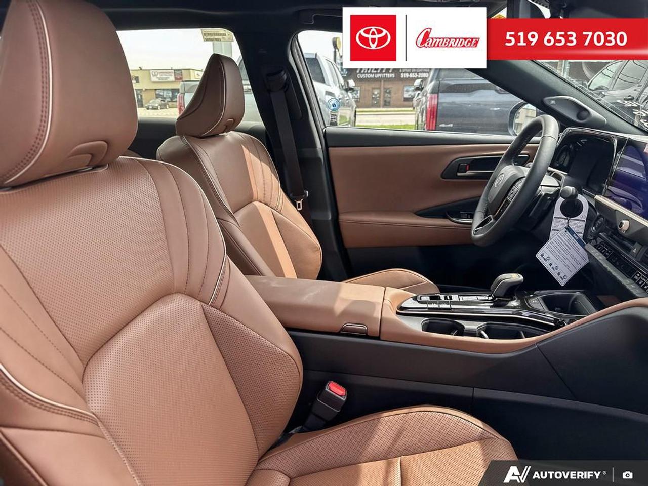 2026 Toyota Crown Signia Limited Photo