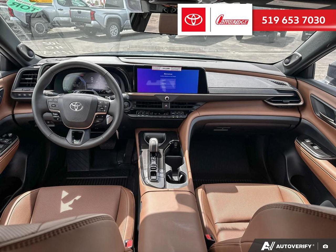 2026 Toyota Crown Signia Limited Photo