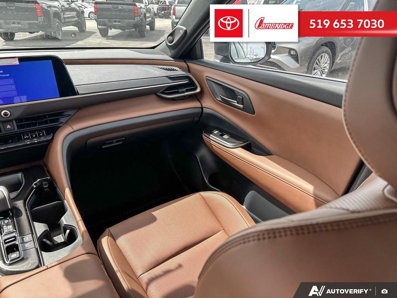 2026 Toyota Crown Signia Limited Photo