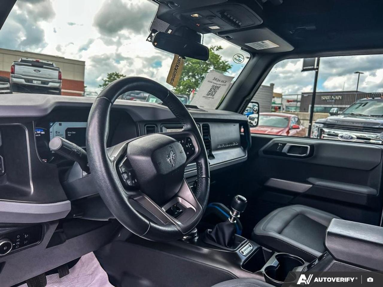 2023 Ford Bronco Black Diamond HARDTOP | MANUAL | 1 OWNER | NO ACCIDENTS Photo