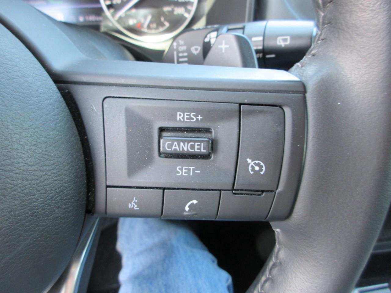 2024 Nissan Rogue S Photo