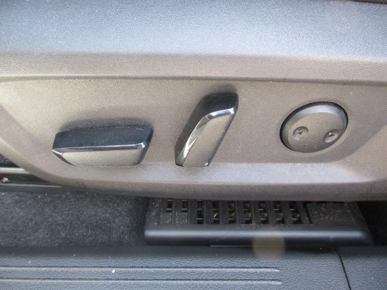 2024 Nissan Rogue SV MOONROOF Photo