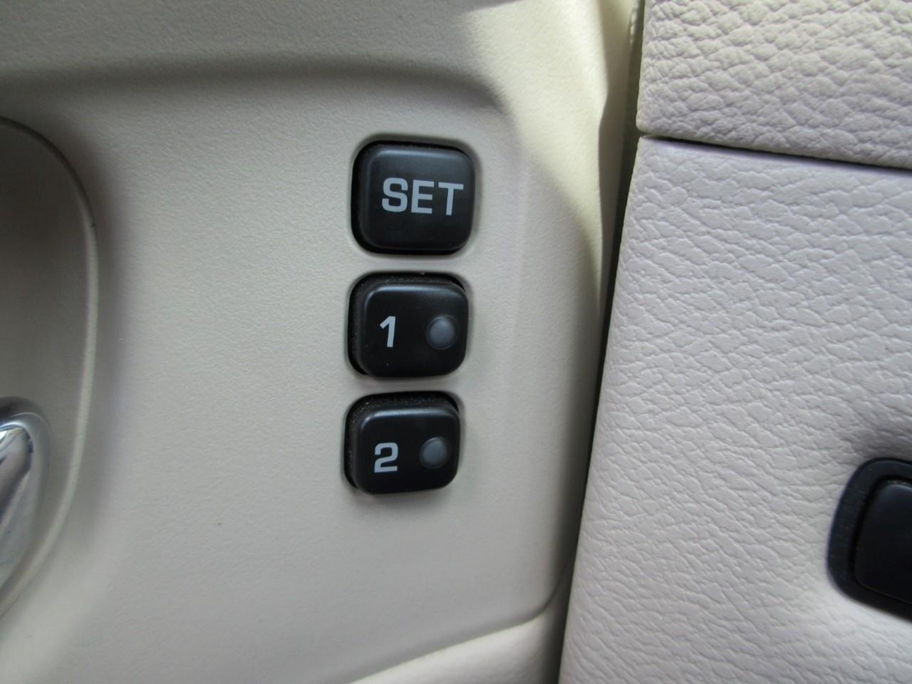2023 Nissan Murano Platinum Photo