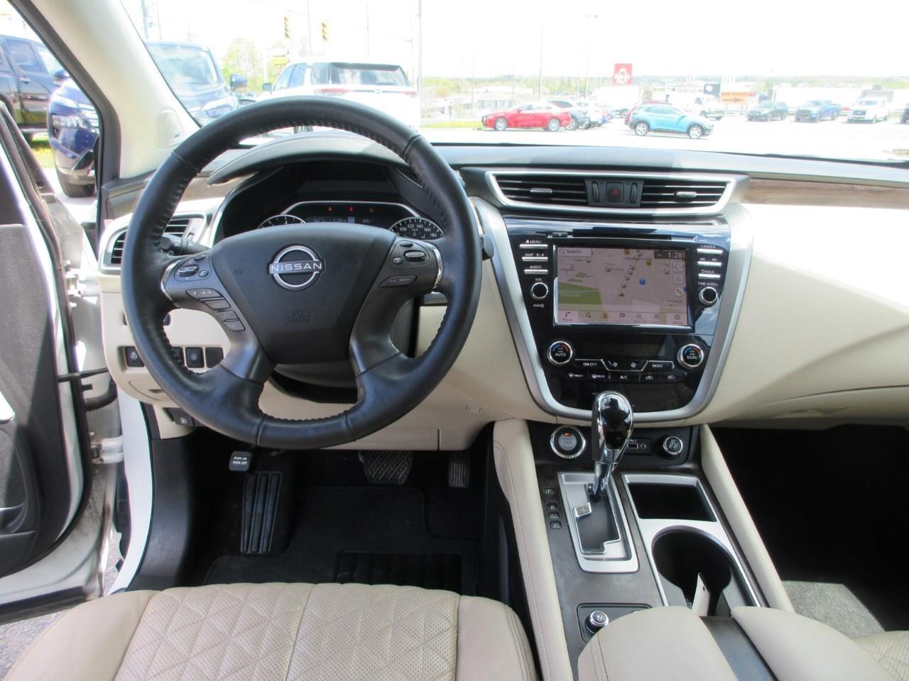 2023 Nissan Murano Platinum Photo