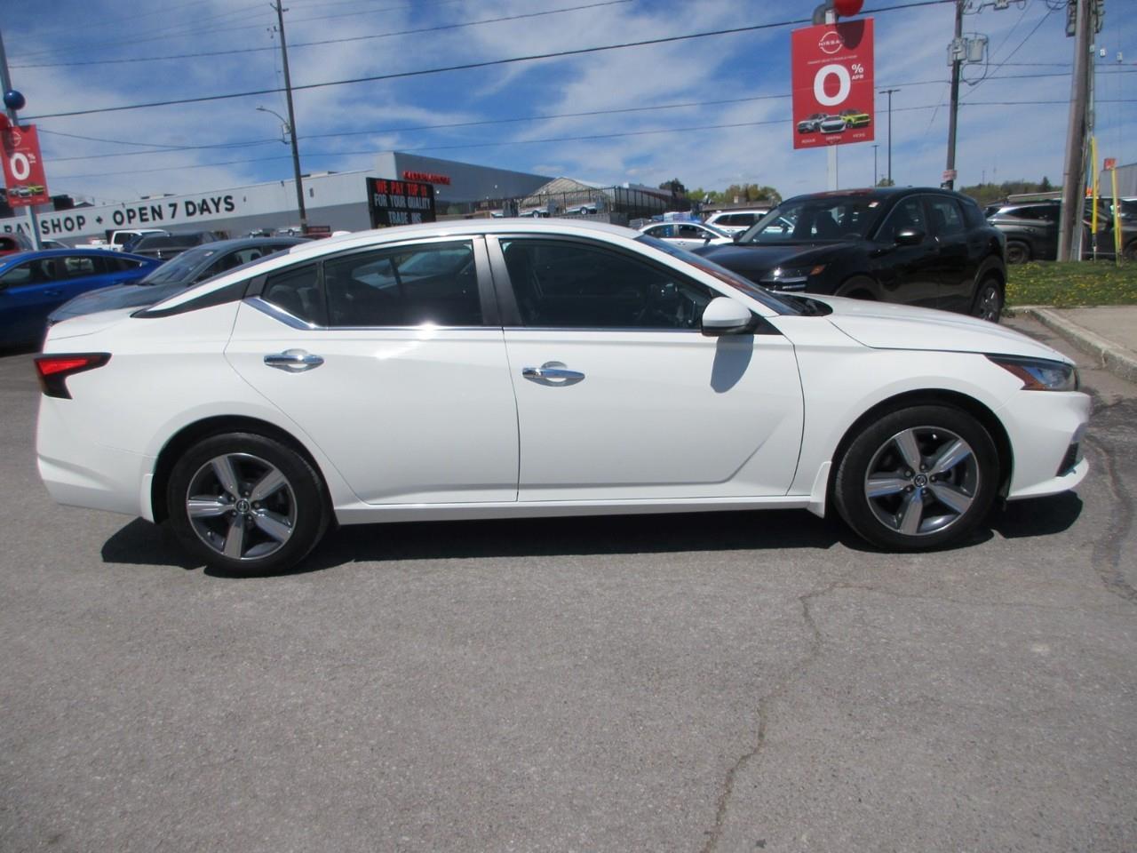 2021 Nissan Altima 2.5 SE Photo