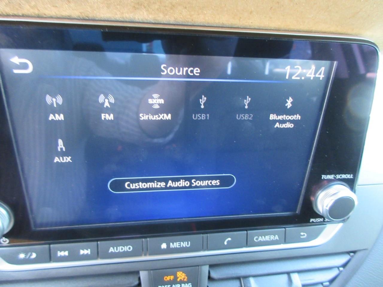 2021 Nissan Altima 2.5 SE Photo