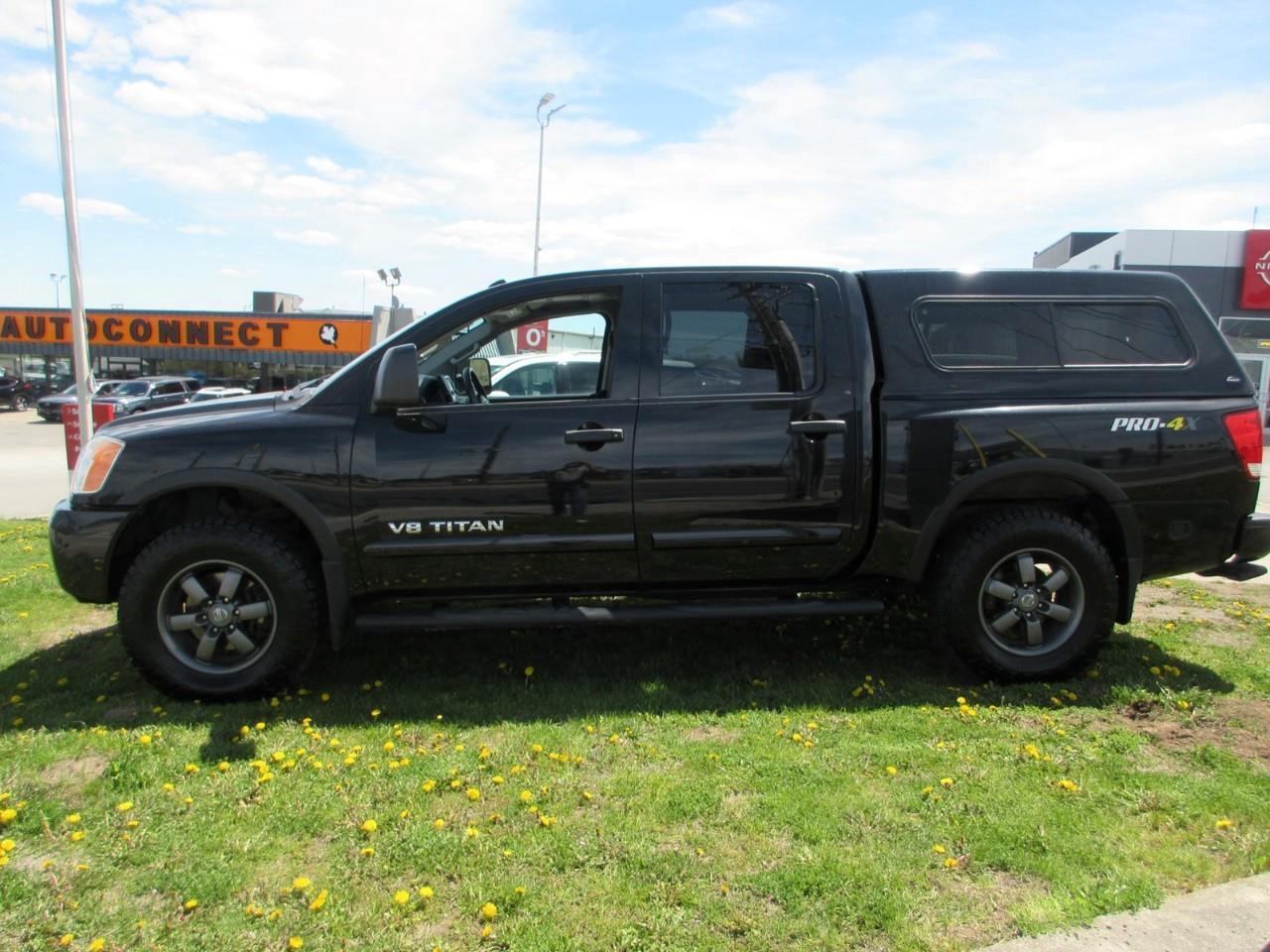 2015 Nissan Titan  Photo