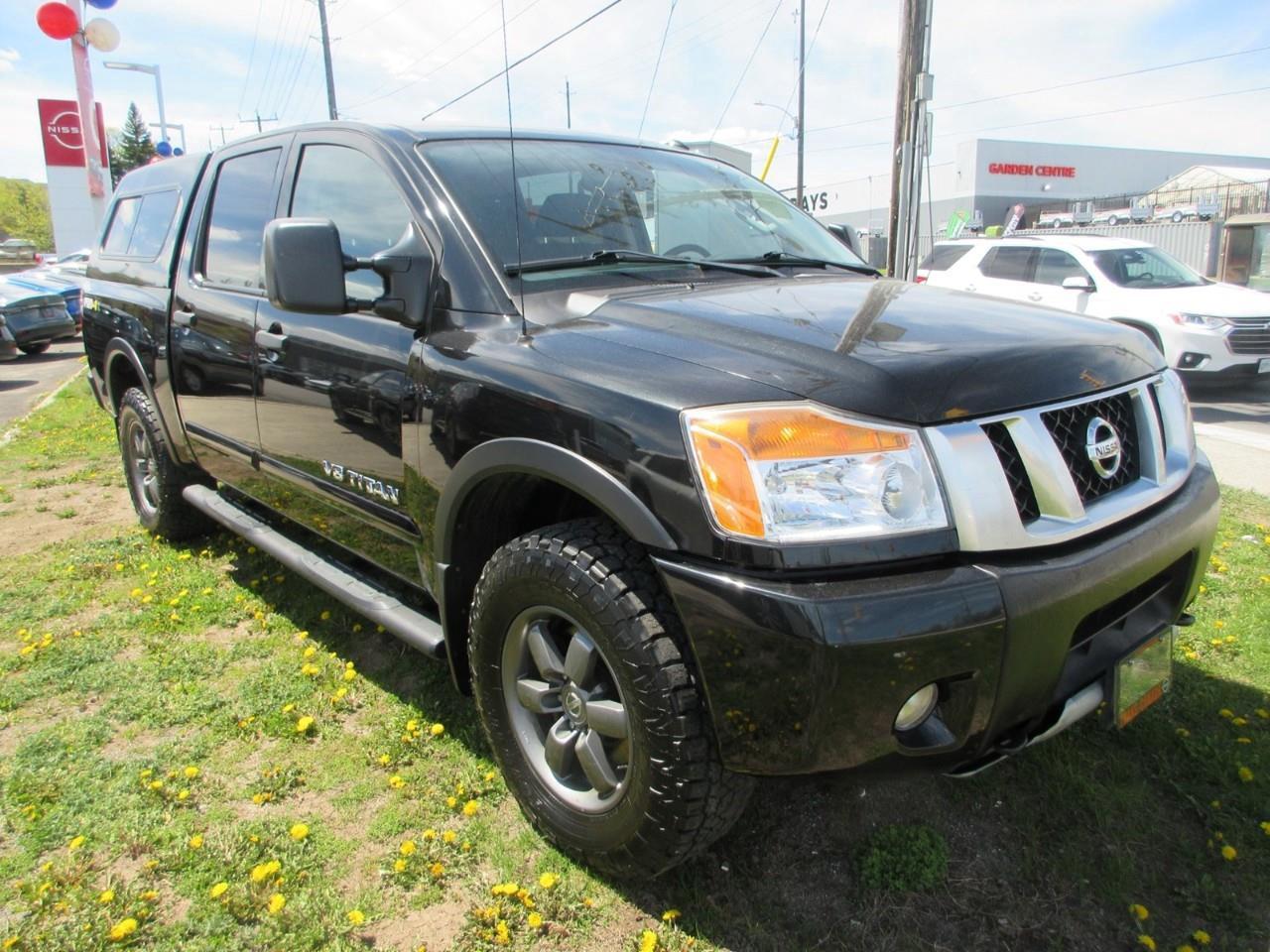 2015 Nissan Titan  Photo
