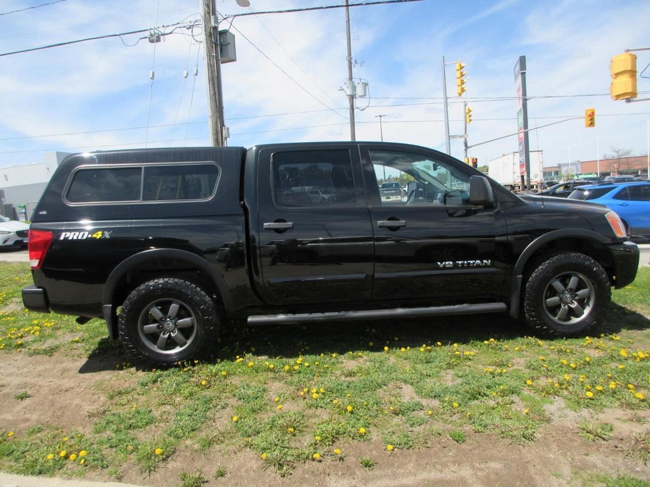 2015 Nissan Titan  Photo