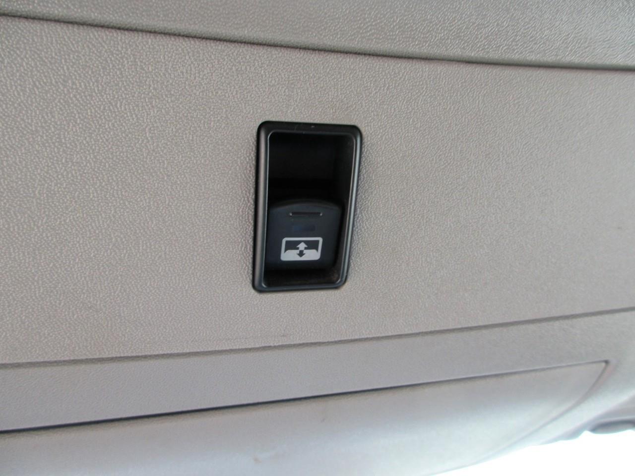 2015 Nissan Titan  Photo