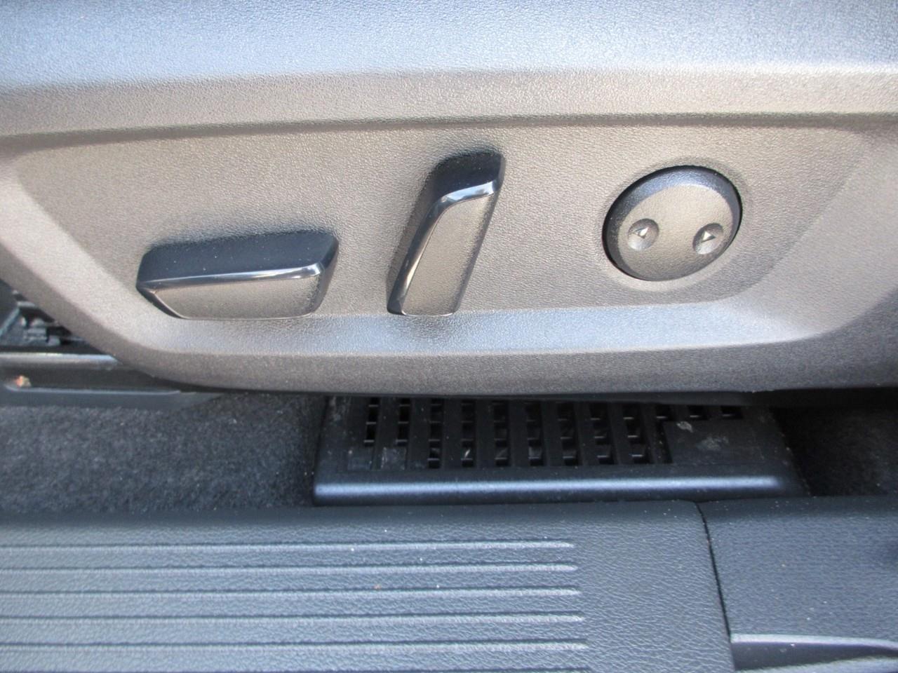 2024 Nissan Rogue SV MOONROOF Photo