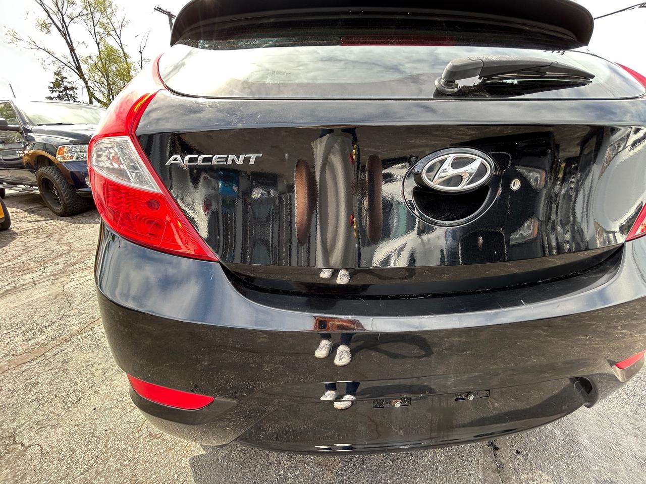 2016 Hyundai Accent L Photo
