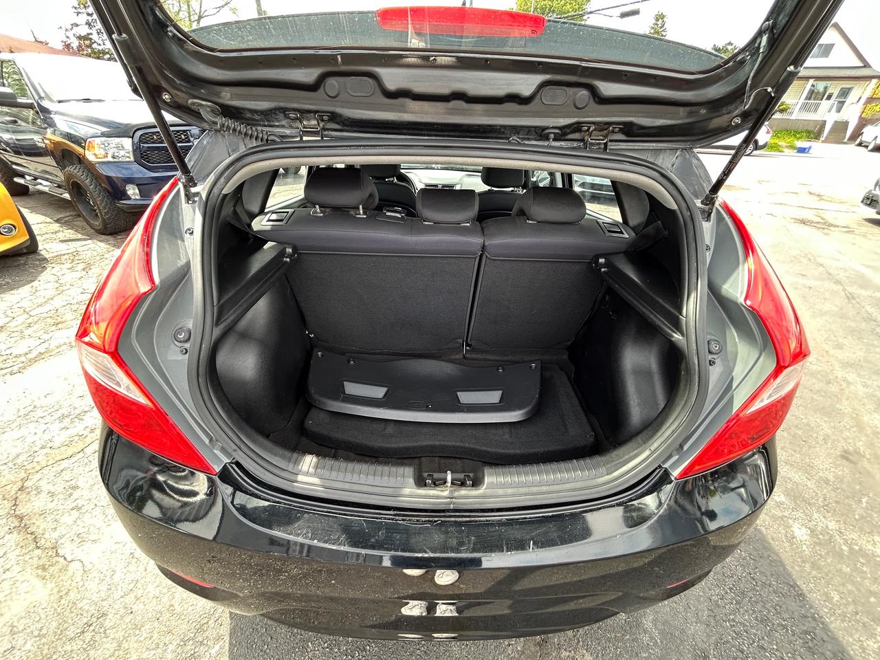 2016 Hyundai Accent L Photo