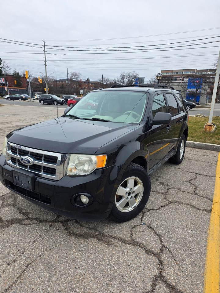 2012 Ford Escape FWD 4dr XLT Photo