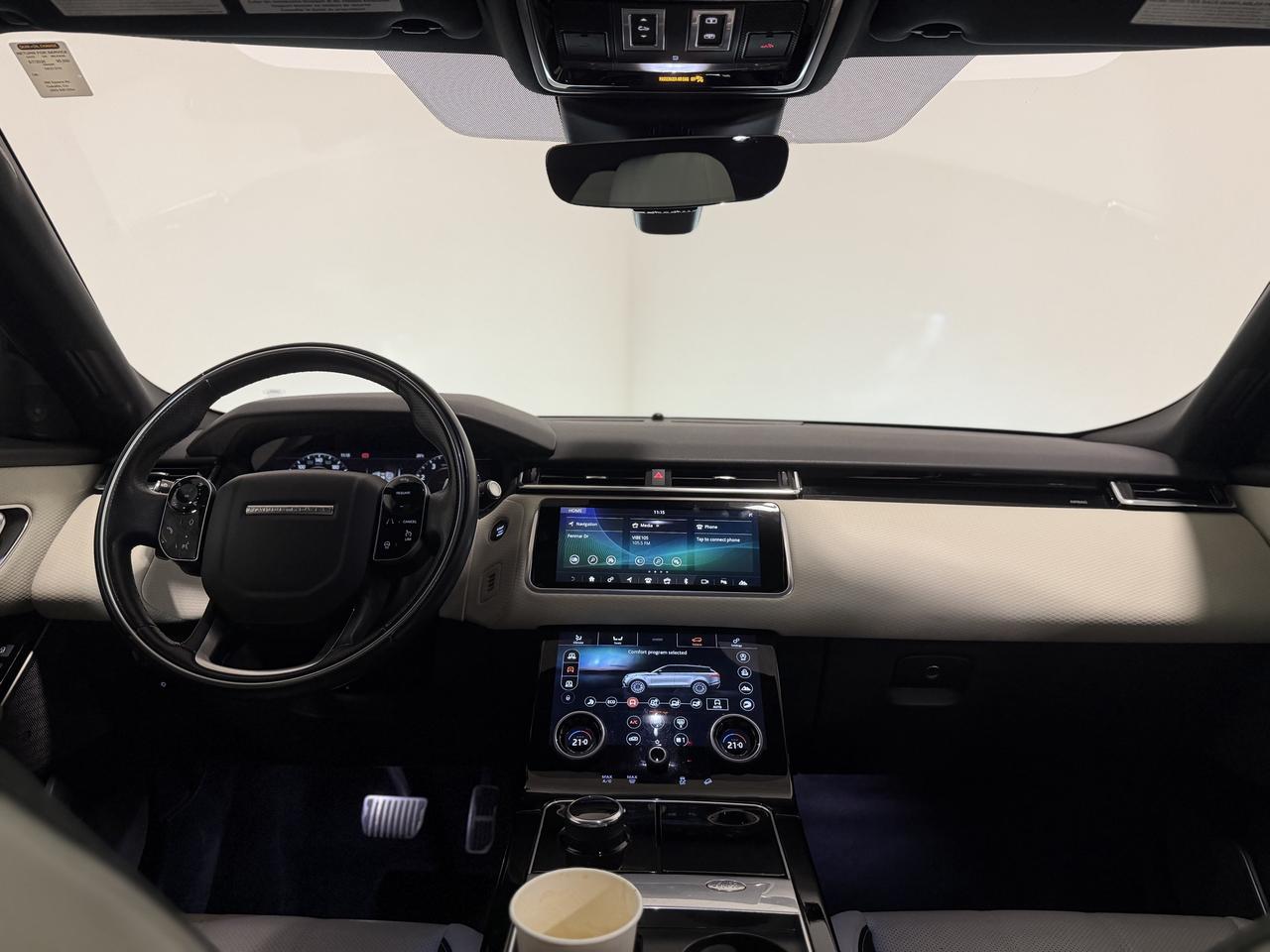 2018 Land Rover Range Rover Velar R-Dynamic SE Photo