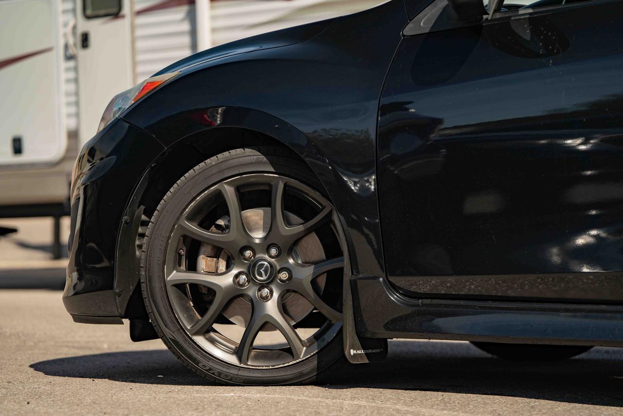 2013 Mazda MAZDASPEED3 BASE Photo