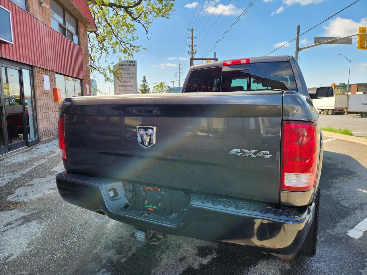 2016 RAM 1500 OUTDOORSMAN HEMI CREW CAB TONNEAU Photo
