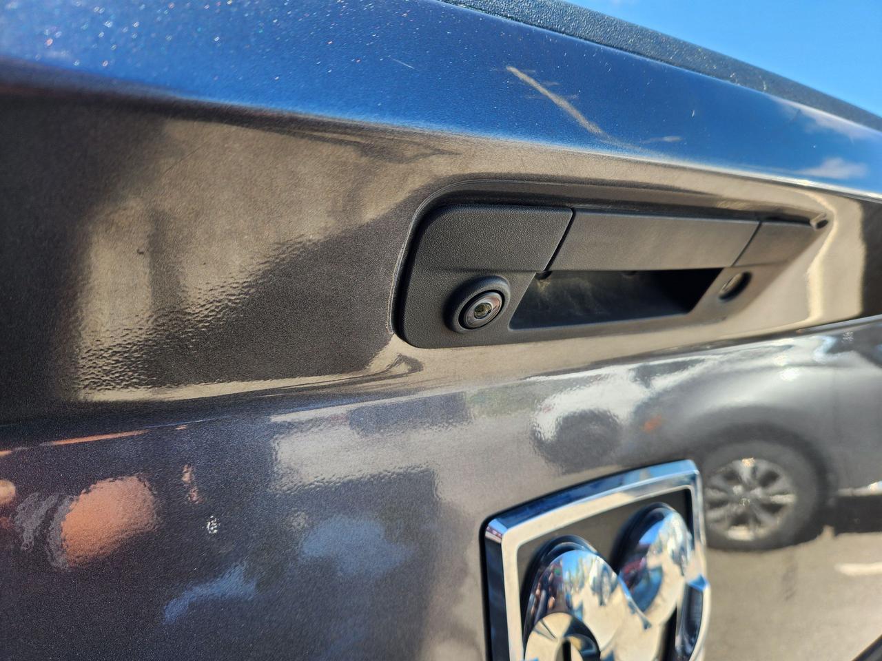 2016 RAM 1500 OUTDOORSMAN HEMI CREW CAB TONNEAU Photo