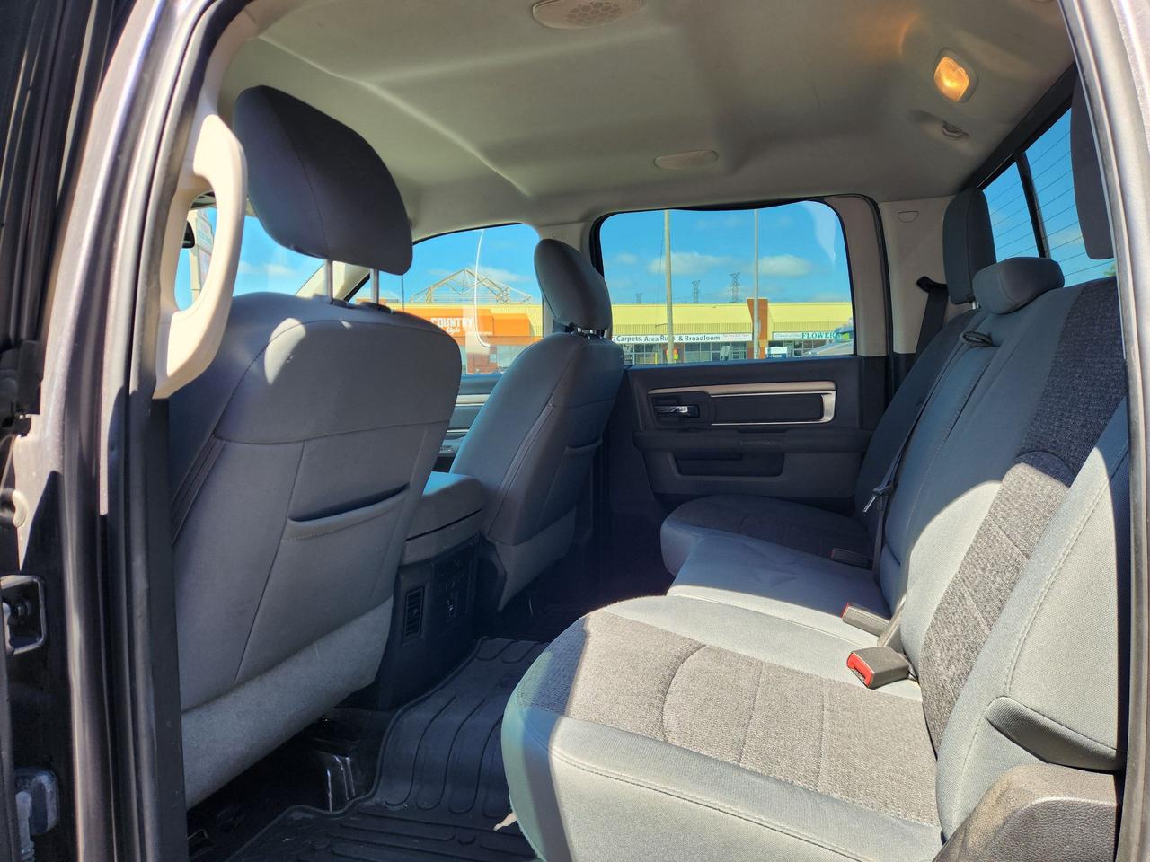 2016 RAM 1500 OUTDOORSMAN HEMI CREW CAB TONNEAU Photo