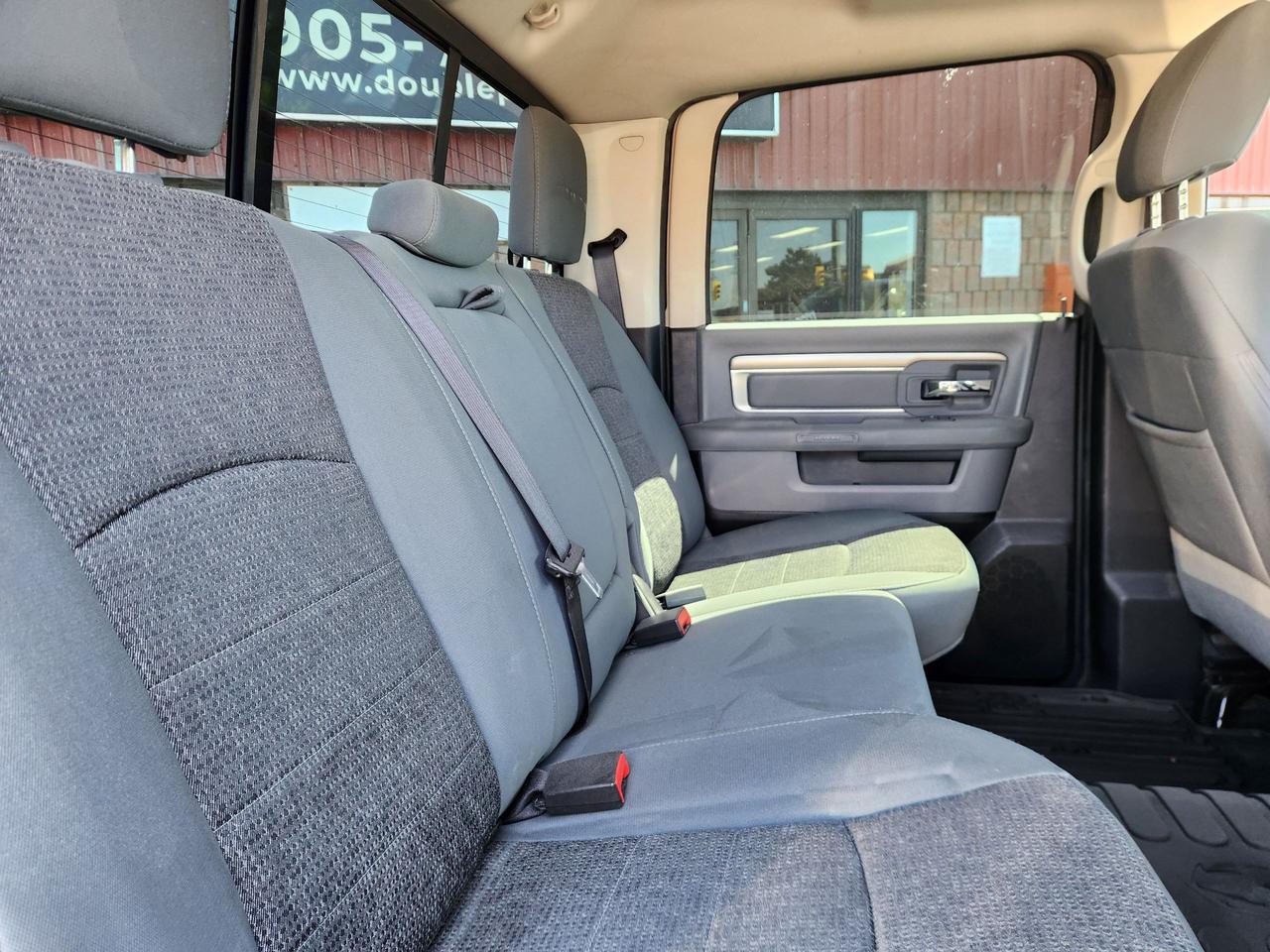 2016 RAM 1500 OUTDOORSMAN HEMI CREW CAB TONNEAU Photo