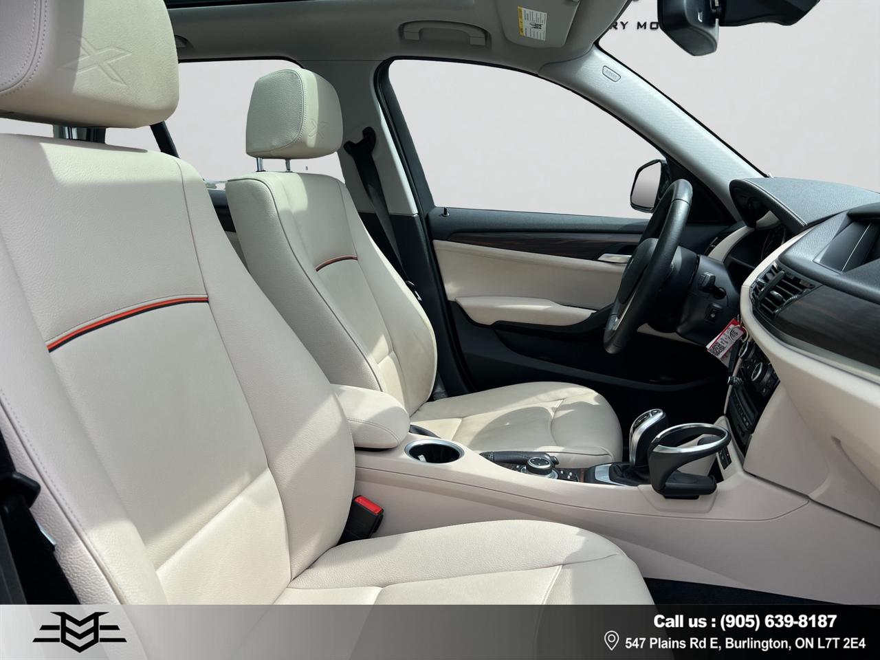 2015 BMW X1 XDRIVE28i AWD - NAVI - LEATHER - MOONROOF !!! Photo