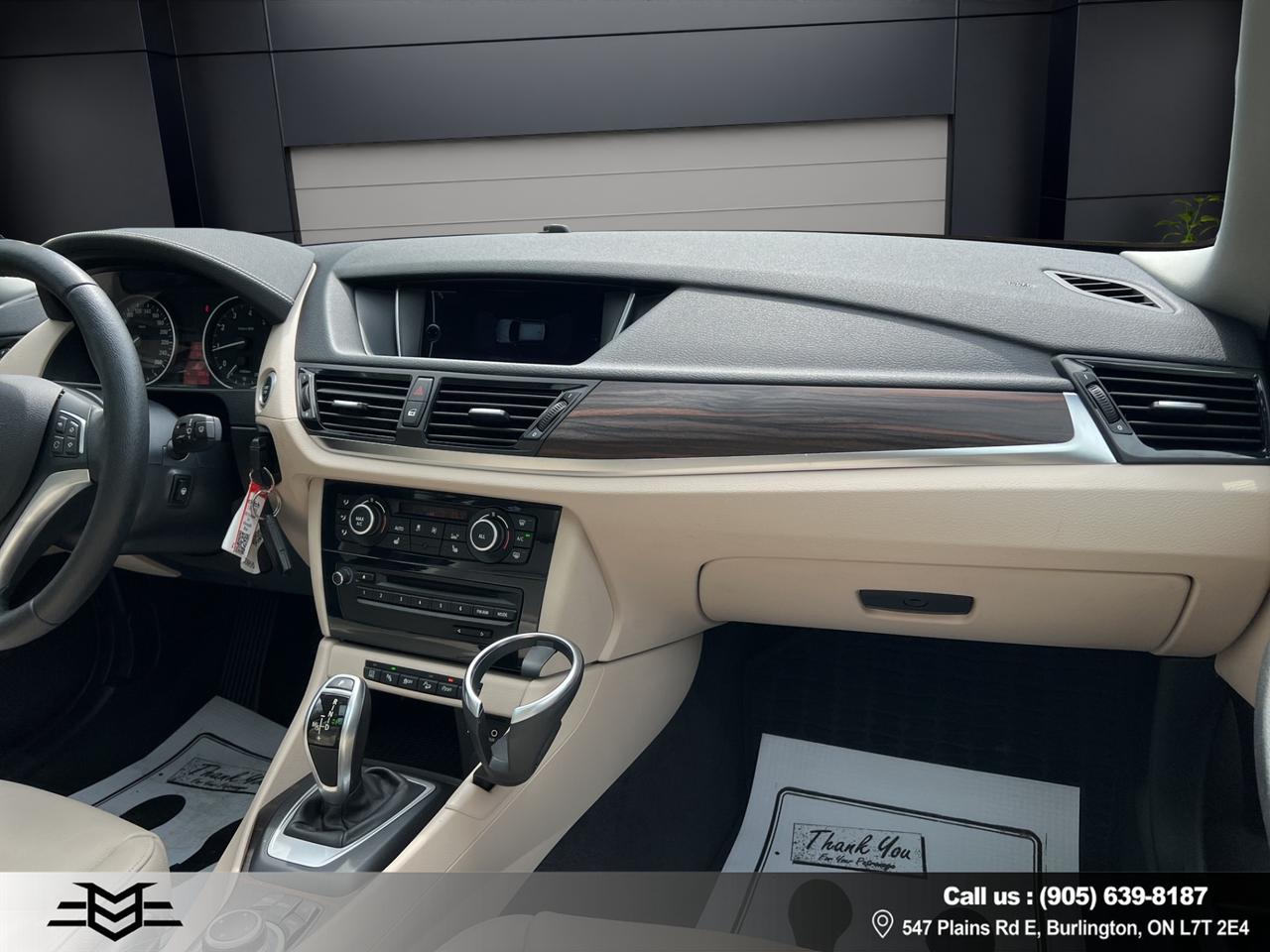 2015 BMW X1 XDRIVE28i AWD - NAVI - LEATHER - MOONROOF !!! Photo