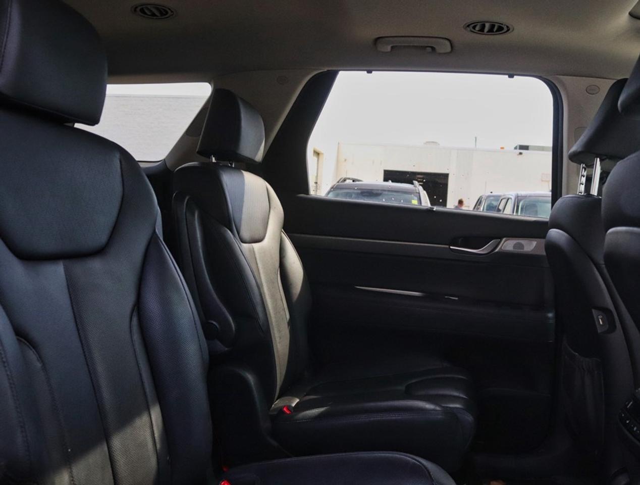 2021 Hyundai PALISADE Luxury 7-Passenger | AWD | ROOF | NAV | LEATHER Photo