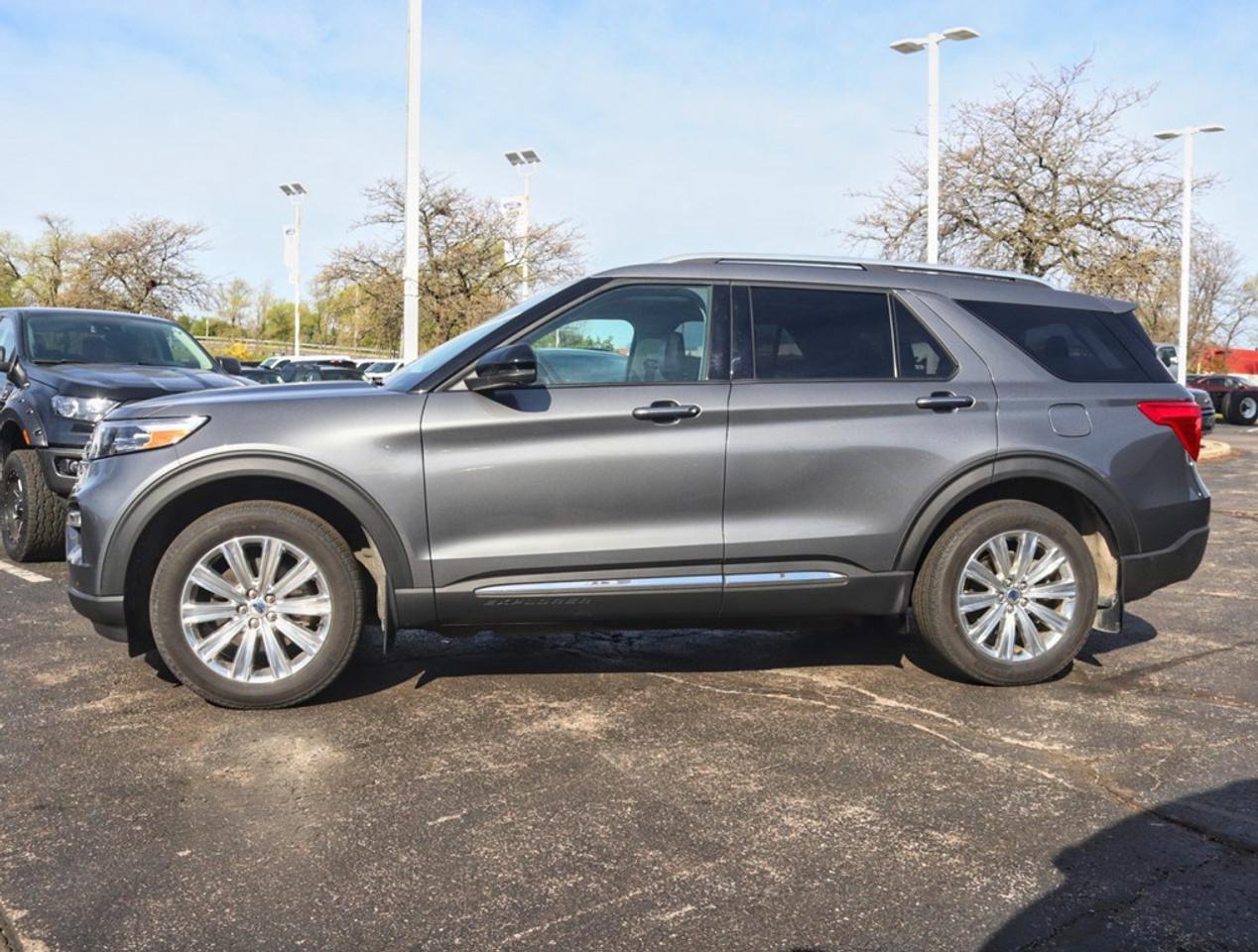 2022 Ford Explorer Limited | 4WD | HYBRID | NAV | ROOF | TOW | 360 Photo4