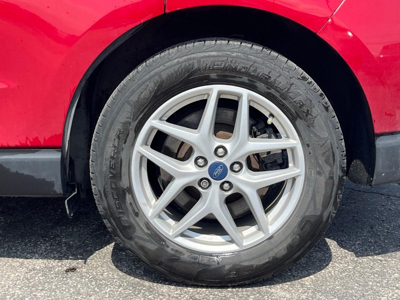 2021 Ford Edge SEL AWD Photo