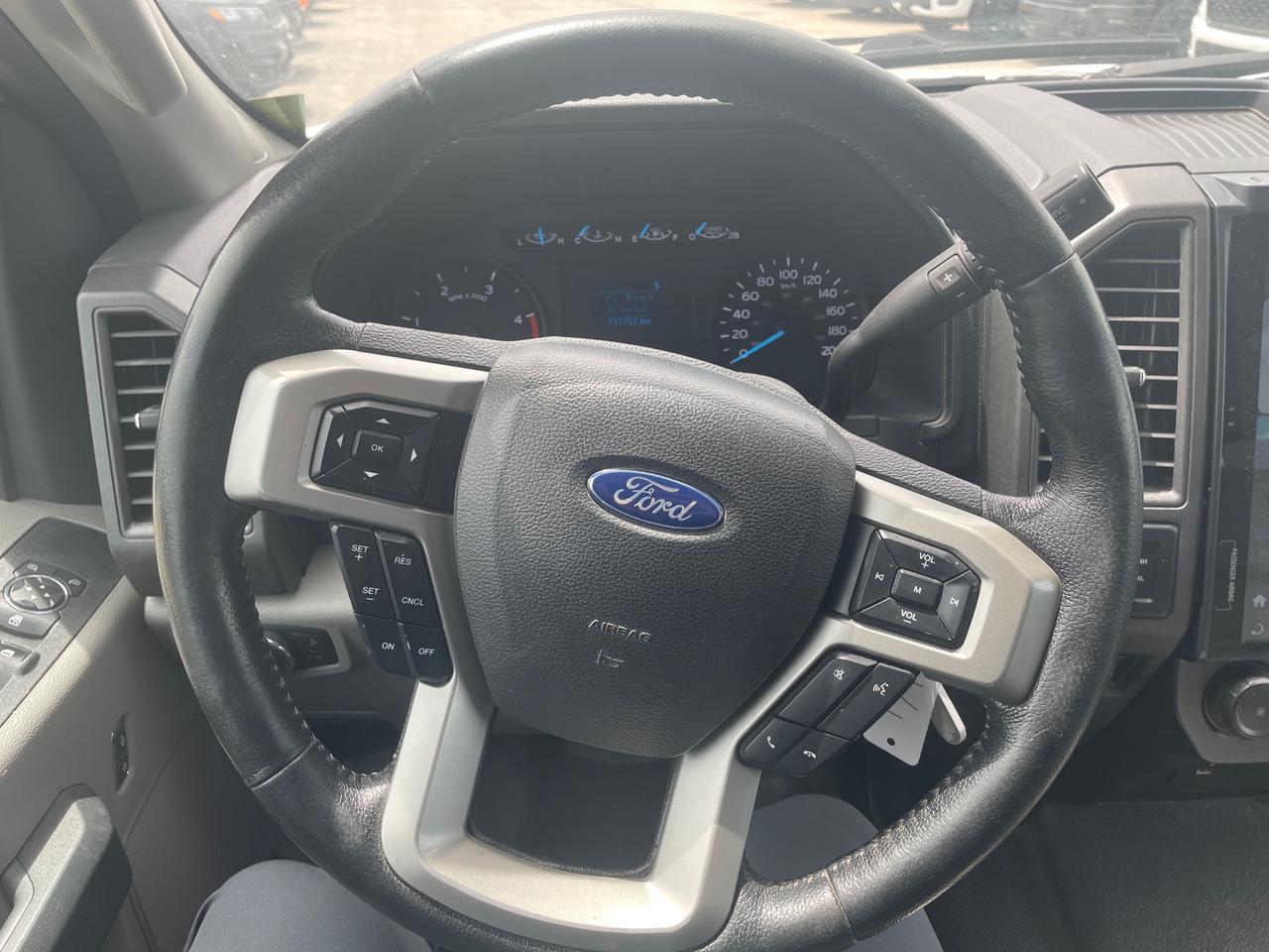 2022 Ford F-350 XL 6.7L POWER STROKE V8 DIESEL | DUAL REAR WHEEL Photo