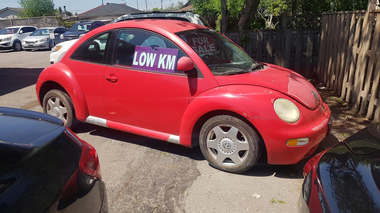 1998 Volkswagen Beetle L4 Photo0
