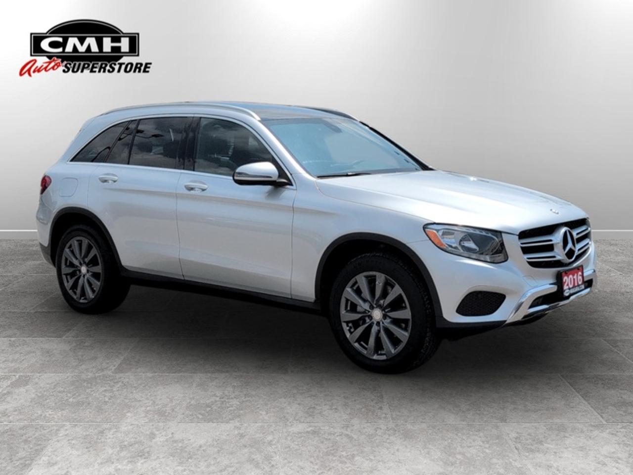 2016 Mercedes-Benz GLC 300 4MATIC®  **CLEAN CARFAX** Photo