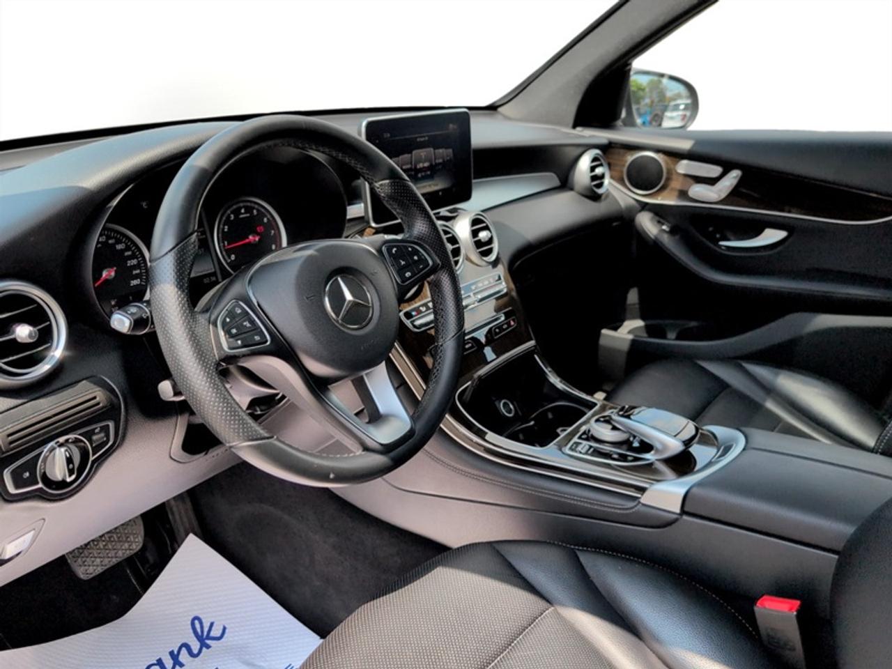 2016 Mercedes-Benz GLC 300 4MATIC®  **CLEAN CARFAX** Photo