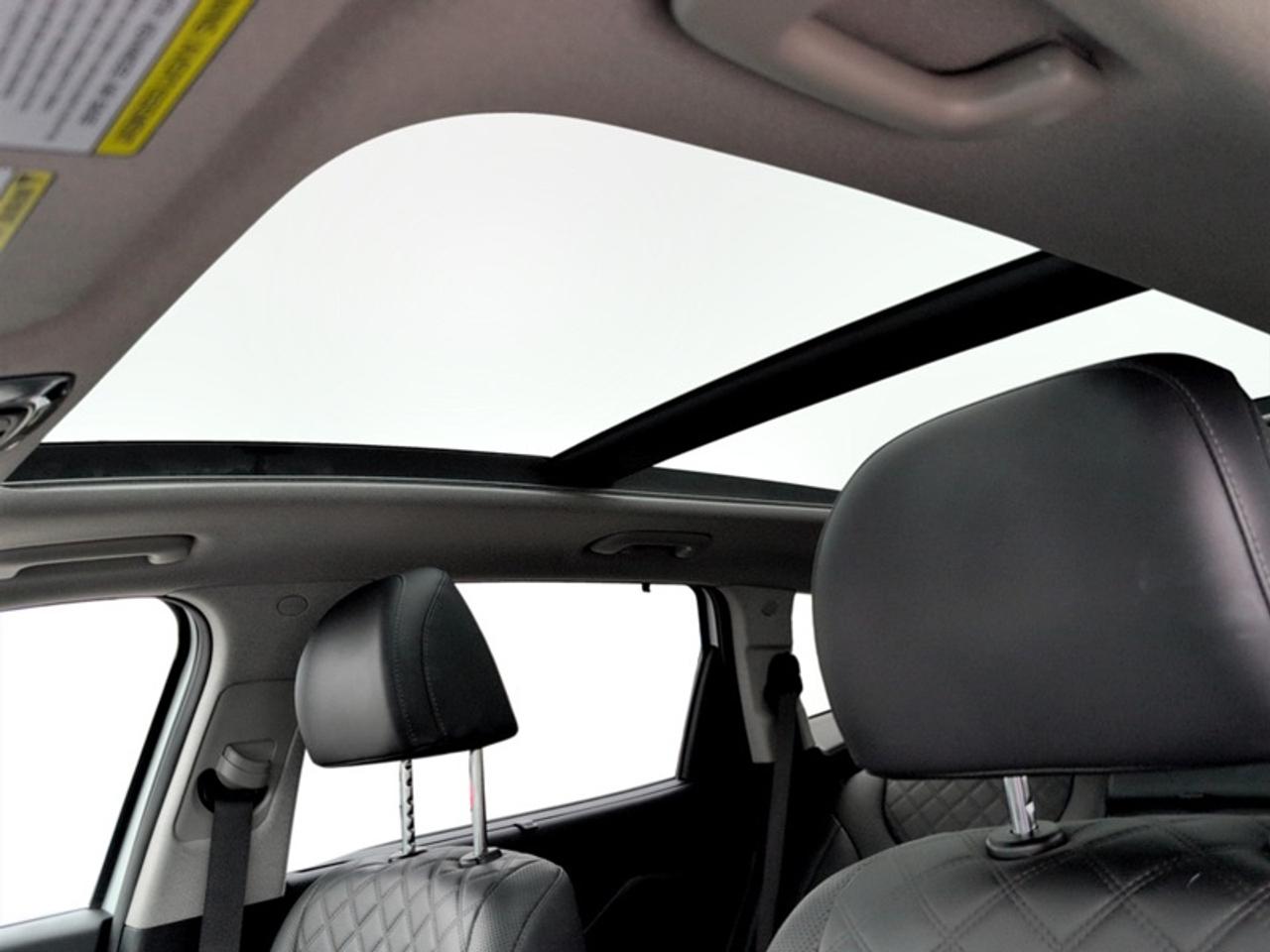 2023 Hyundai Santa Fe Hybrid Luxury AWD  **PANO ROOF** Photo