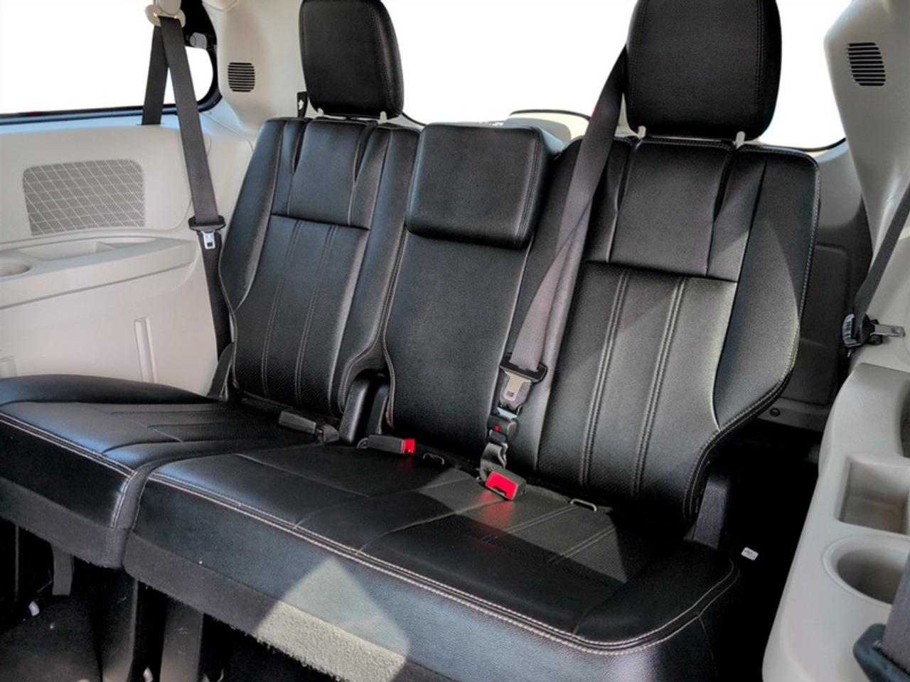 2018 Dodge Grand Caravan Crew Plus  **CLEAN CARFAX** Photo