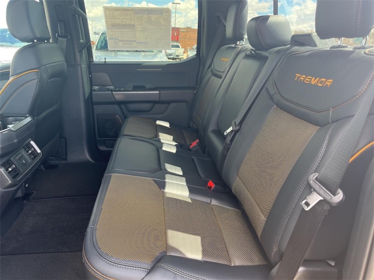2026 Ford F-150 Tremor  - Leather Seats - Sunroof Photo5