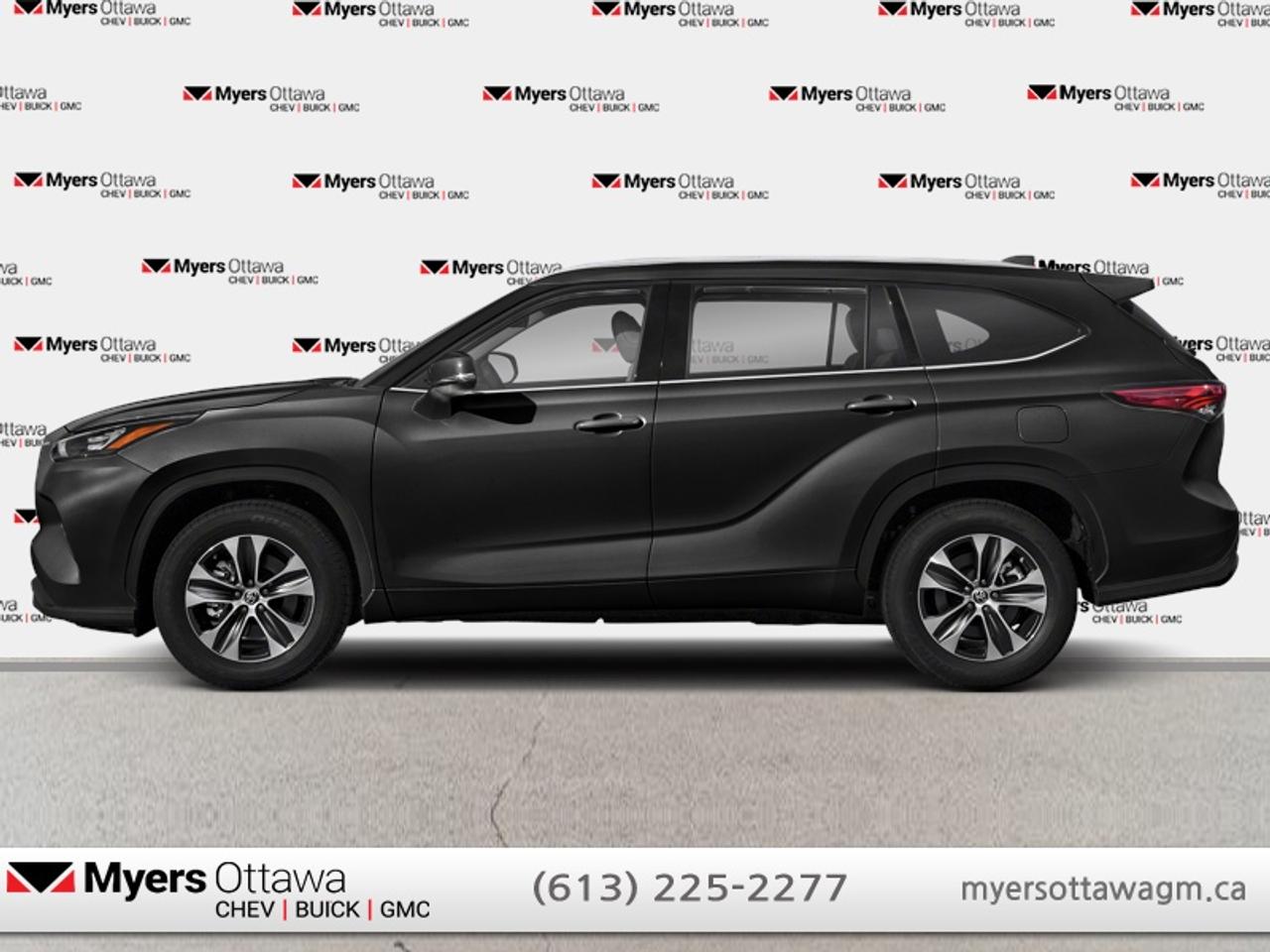 Used 2020 Toyota Highlander XLE  - Sunroof -  Power Liftgate for sale in Ottawa, ON