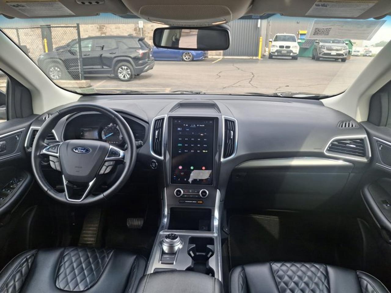 2024 Ford Edge Titanium AWD | Leather | Heated Seats | Remote Start | Power Liftgate | CarPlay + Android and More ! Photo