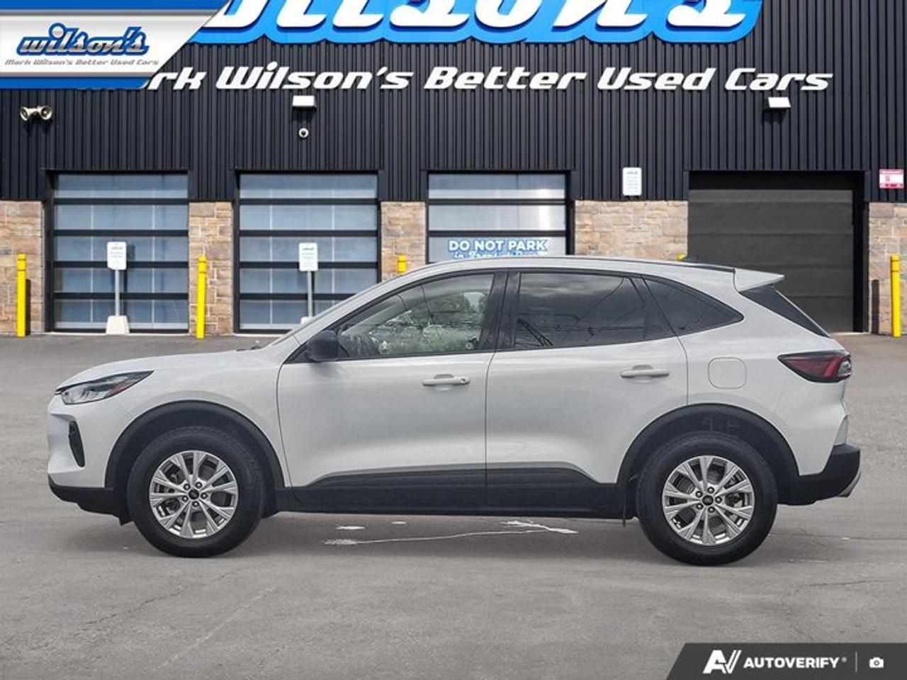 2025 Ford Escape Active AWD | Heated Wheel + Seats | BSW | Remote Start | CarPlay + Android | Rear Camera | and More! Photo