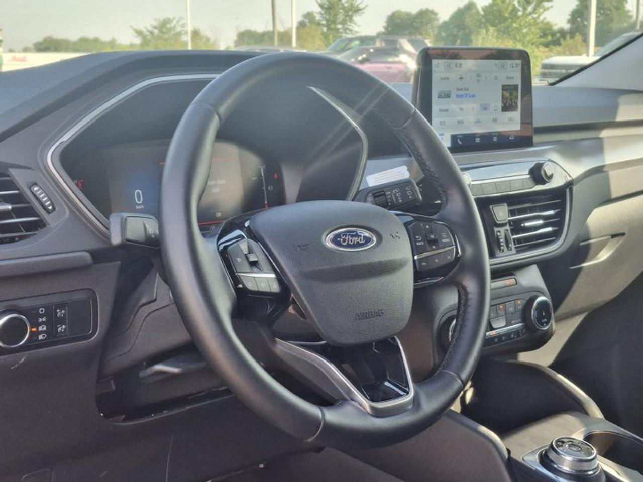 2025 Ford Escape Active AWD | Heated Wheel + Seats | BSW | Remote Start | CarPlay + Android | Rear Camera | and More! Photo