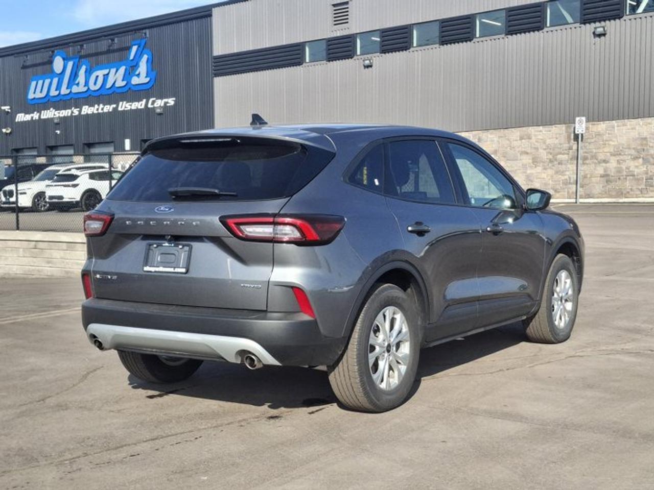 2025 Ford Escape Active AWD | Heated Wheel + Seats | BSW | Remote Start | CarPlay + Android | Rear Camera | and More! Photo