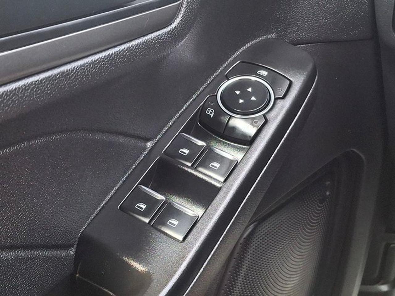 2025 Ford Escape Active AWD | Heated Wheel + Seats | BSW | Remote Start | CarPlay + Android | Rear Camera | and More! Photo